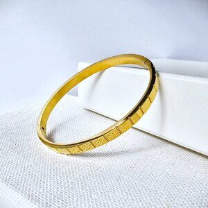Waterproof Gold Jewelry Tarnish Free 18k Gold PVD Plated - Meivim Dia Bracelet